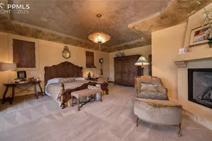 4896 Stonehill Rd, Colorado Springs, CO 80918 - Photo 22
