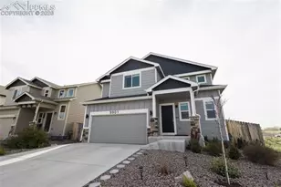 9901 Castor Dr, Colorado Springs, CO 80925 - Photo 2