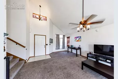 9112 Chieftan Drive, Colorado Springs, CO 80925 - Photo 4