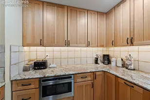 925 Tia Juana St, Colorado Springs, CO 80909 - Photo 12