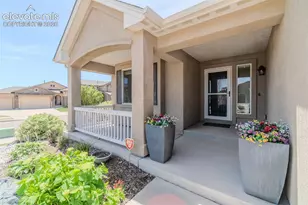 6708 Issaquah Dr, Colorado Springs, CO 80923 - Photo 4