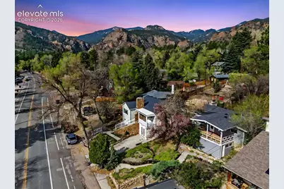 1624 Cheyenne Boulevard, Colorado Springs, CO 80906 - Photo 8