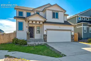 6711 Skuna Dr, Colorado Springs, CO 80925 - Photo 2