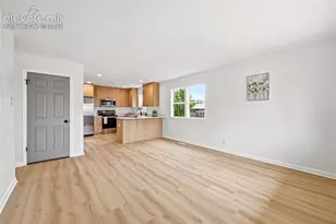 2744 Ron Ct, Colorado Springs, CO 80909 - Photo 4