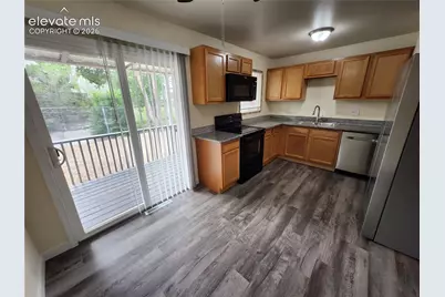 1467 Jet Wing Circle, Colorado Springs, CO 80916 - Photo 10