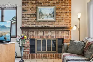 360 Blue Windsor Ln, Colorado Springs, CO 80906 - Photo 6