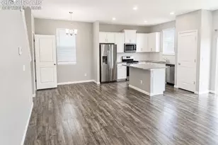 10429 Castor Dr, Colorado Springs, CO 80925 - Photo 12