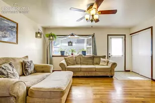 1607 Querida Dr, Colorado Springs, CO 80909 - Photo 8