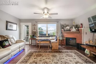 3131 Hearthridge Circle, Colorado Springs, CO 80918 - Photo 6