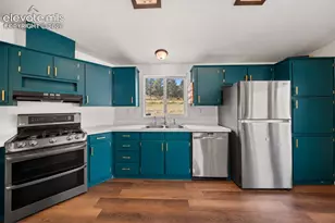 464 Hackamore Dr, Florissant, CO 80816 - Photo 8