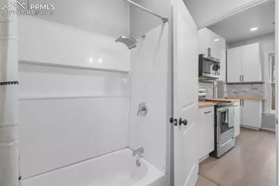 711 N Spruce Street, Colorado Springs, CO 80905 - Photo 18