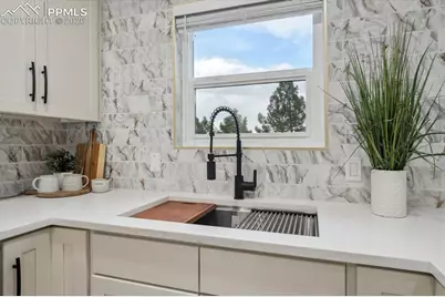 13910 Blue Jay Lane, Larkspur, CO 80118 - Photo 12