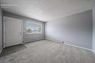 325 Bonnie Ct, Colorado Springs, CO 80916 - Photo 12