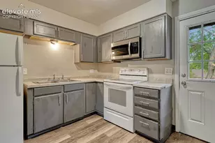 330 Vehr Dr, Colorado Springs, CO 80916 - Photo 12