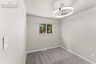 1214 Burnham St, Colorado Springs, CO 80906 - Photo 16