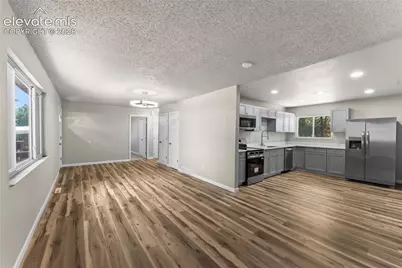 1214 Burnham Street, Colorado Springs, CO 80906 - Photo 4