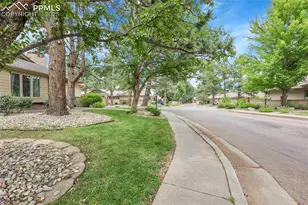 141 Miramar Dr, Colorado Springs, CO 80906 - Photo 6