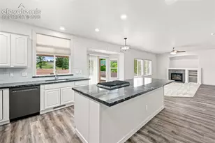 3335 Hollycrest Dr, Colorado Springs, CO 80920 - Photo 10