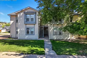 2245 Split Rock Dr, Colorado Springs, CO 80919 - Photo 2