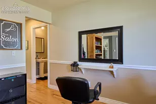 423 Chamberlin Pl, Colorado Springs, CO 80906 - Photo 6