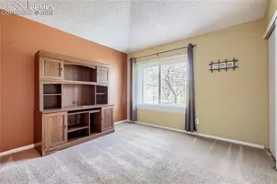 3636 Iguana Dr, Colorado Springs, CO 80910 - Photo 8