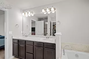 10929 Clarion Dr, Colorado Springs, CO 80925 - Photo 28