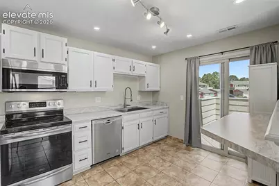 496 W Rockrimmon Boulevard #F, Colorado Springs, CO 80919 - Photo 14