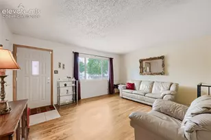 4618 Ridgeglen Rd, Colorado Springs, CO 80918 - Photo 4