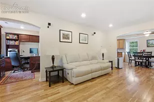 2418 N Greenwood St, Pueblo, CO 81003 - Photo 6
