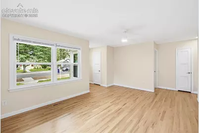 2427 N Royer Street, Colorado Springs, CO 80907 - Photo 8
