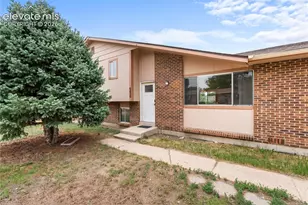 4830 Turquoise Cir, Colorado Springs, CO 80917 - Photo 4