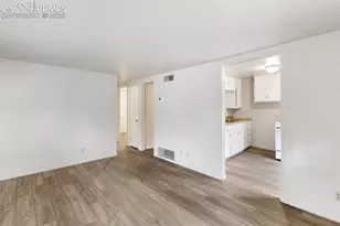1531 W Cheyenne Rd, Colorado Springs, CO 80906 - Photo 8