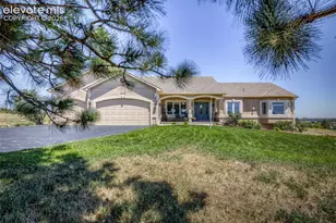 890 E Kings Deer Point, Monument, CO 80132 - Photo 2