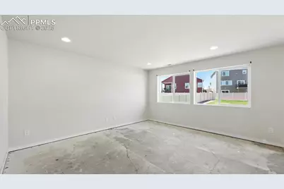 8567 Besson Court, Colorado Springs, CO 80925 - Photo 10