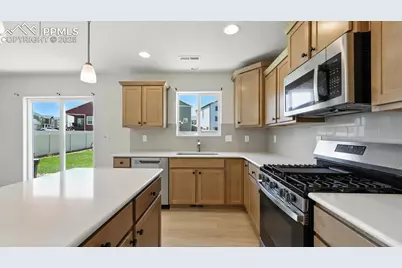 8567 Besson Court, Colorado Springs, CO 80925 - Photo 16