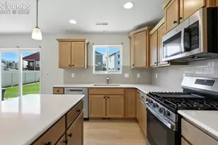 8567 Besson Ct, Colorado Springs, CO 80925 - Photo 16