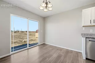 1169 E Canary Dr, Pueblo, CO 81007 - Photo 10