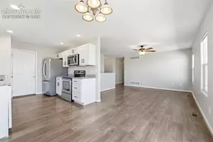1169 E Canary Dr, Pueblo, CO 81007 - Photo 8