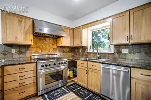 33 El Dorado Ln, Colorado Springs, CO 80919 - Photo 10