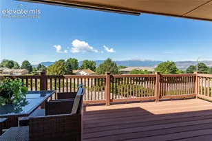 3405 Trenary Ln, Colorado Springs, CO 80918 - Photo 2