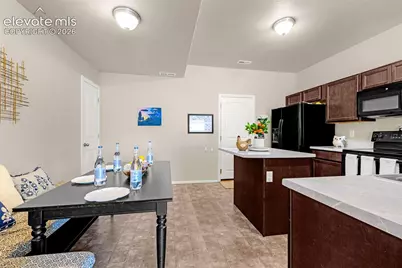 1828 Final View Alley, Colorado Springs, CO 80910 - Photo 10