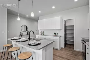 380 S Ashford Dr, Pueblo West, CO 81007 - Photo 8