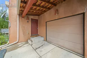 18 Taos Pl, Manitou Springs, CO 80829 - Photo 34