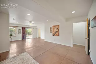 18 Taos Pl, Manitou Springs, CO 80829 - Photo 22