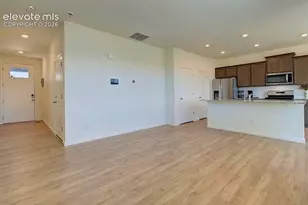 10369 Castor Dr, Colorado Springs, CO 80925 - Photo 8