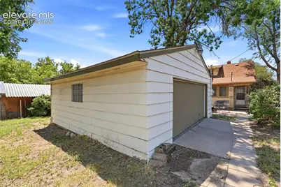 731 Bonfoy Avenue, Colorado Springs, CO 80909 - Photo 38
