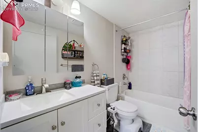 315 W Monument Street, Colorado Springs, CO 80905 - Photo 10