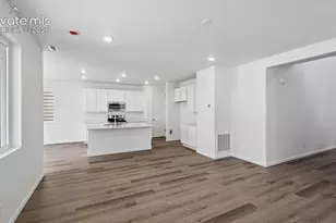 7870 Rainy Crk Trl, Colorado Springs, CO 80925 - Photo 6