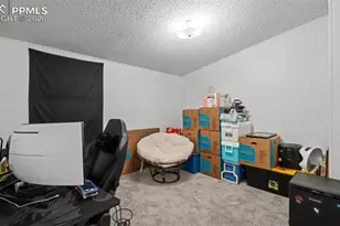 2519 E 10th St, Pueblo, CO 81001 - Photo 12