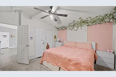 2519 E 10th Street, Pueblo, CO 81001 - Photo 22